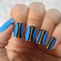 blue_fashion_nails.jpg