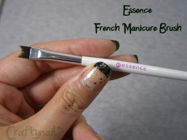 essence_french_manicure_brush